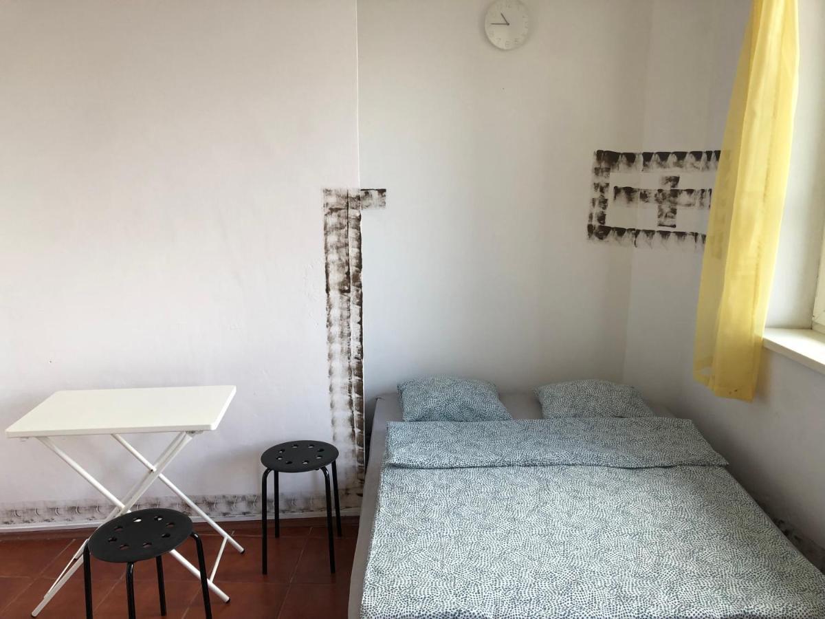 Pokoj 12E Appartement Krakau Buitenkant foto